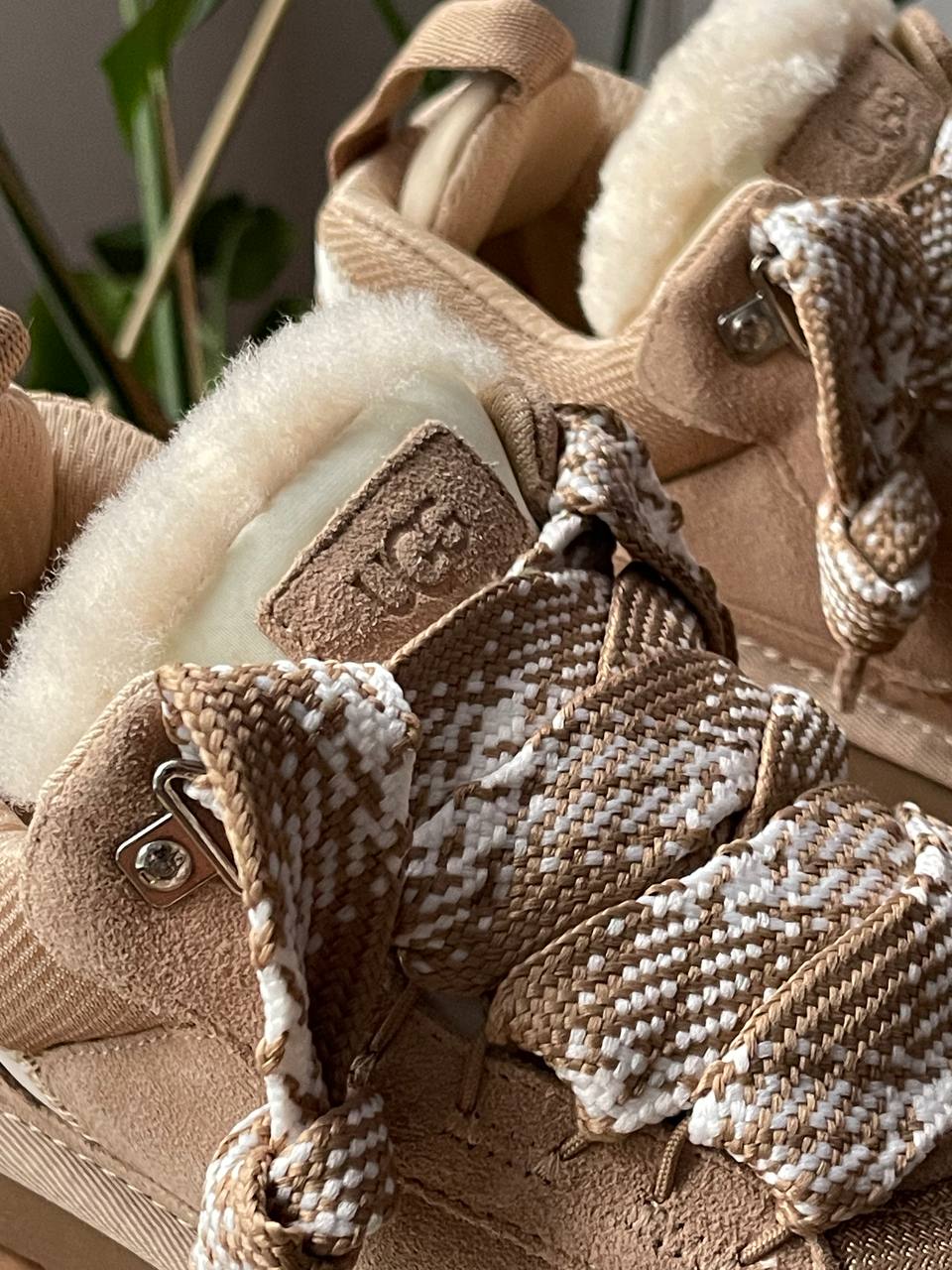 UGG Lowmel Sneaker Beige - oceanhype - 