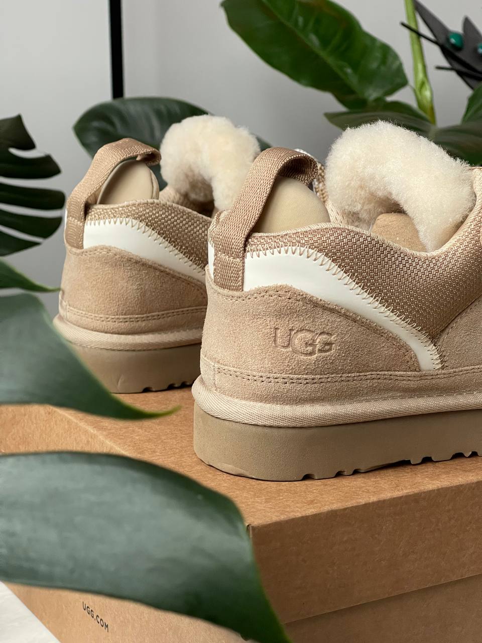 UGG Lowmel Sneaker Beige - oceanhype - 