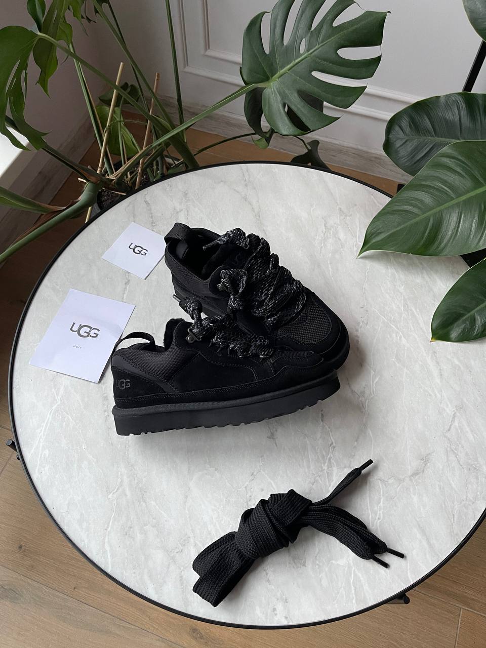 UGG Lowmel Sneaker Black - oceanhype - 