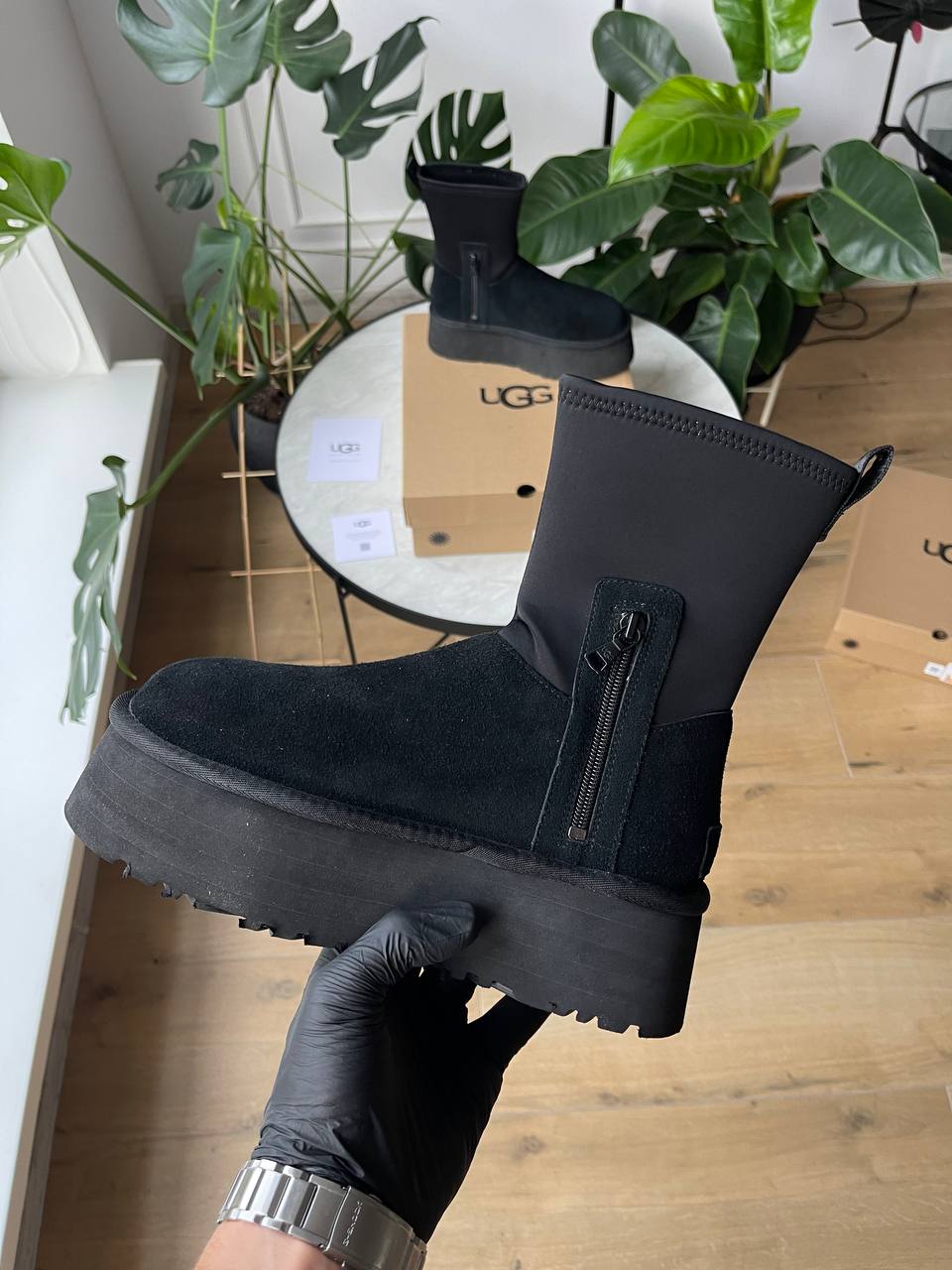UGG Classic Dipper Black - oceanhype - 