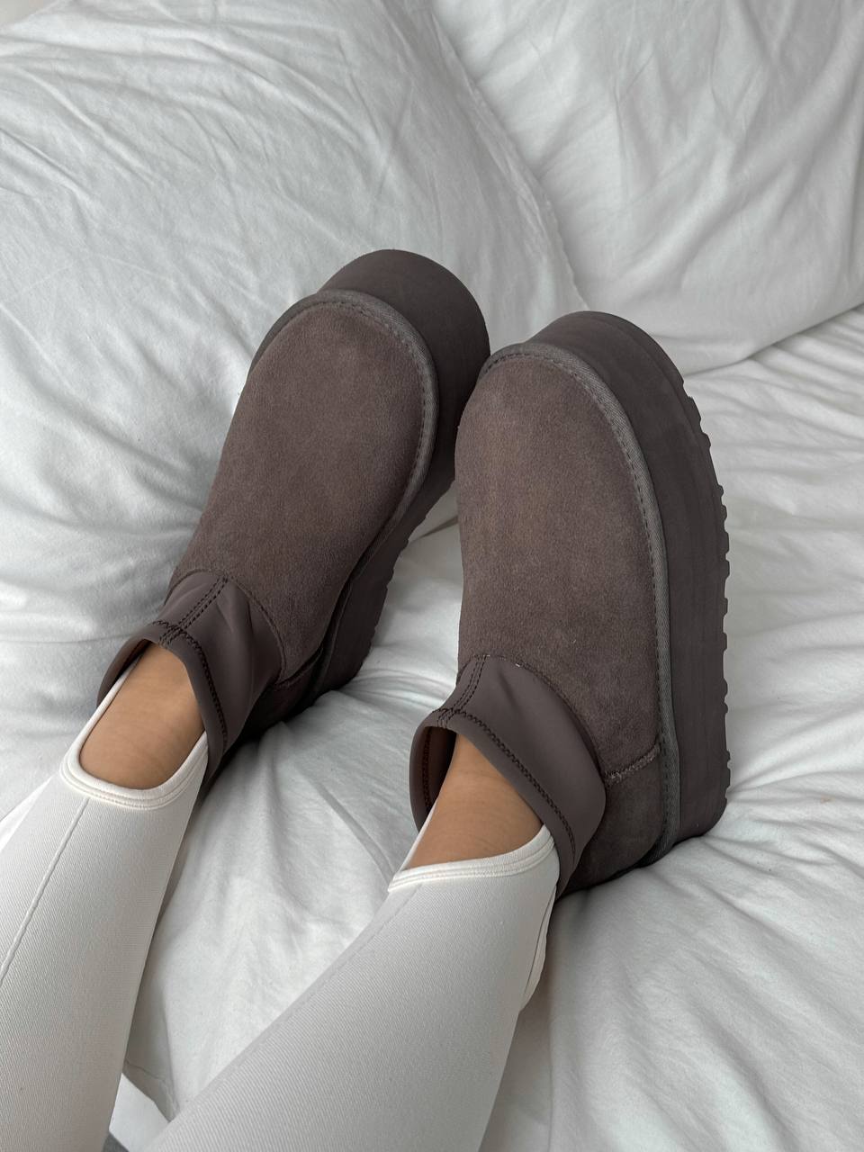 UGG Classic Mini Dipper Brown - oceanhype - 
