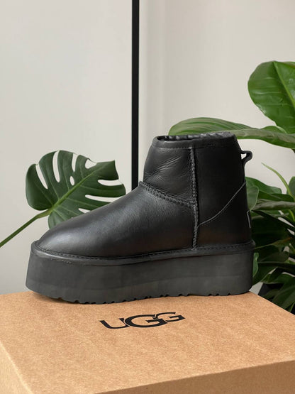 UGG Mini Black Platform Leather - oceanhype - 