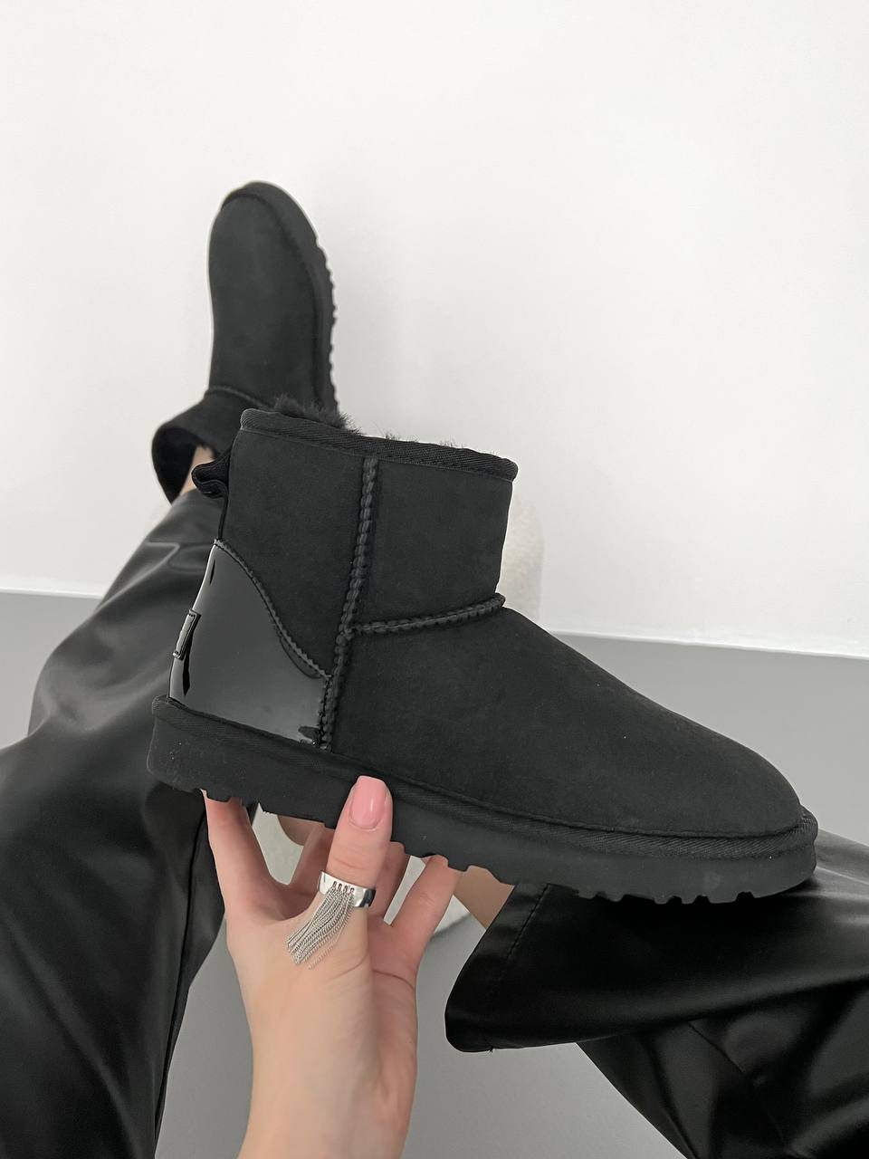 UGG Classic Mini Black Metallic Suede - oceanhype - 