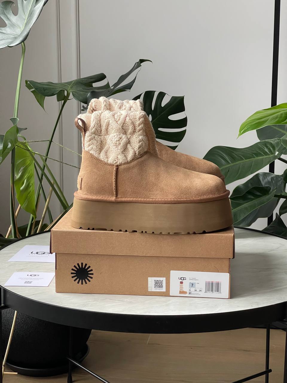Classic Sweater Letter Boot Chestnut - oceanhype - 