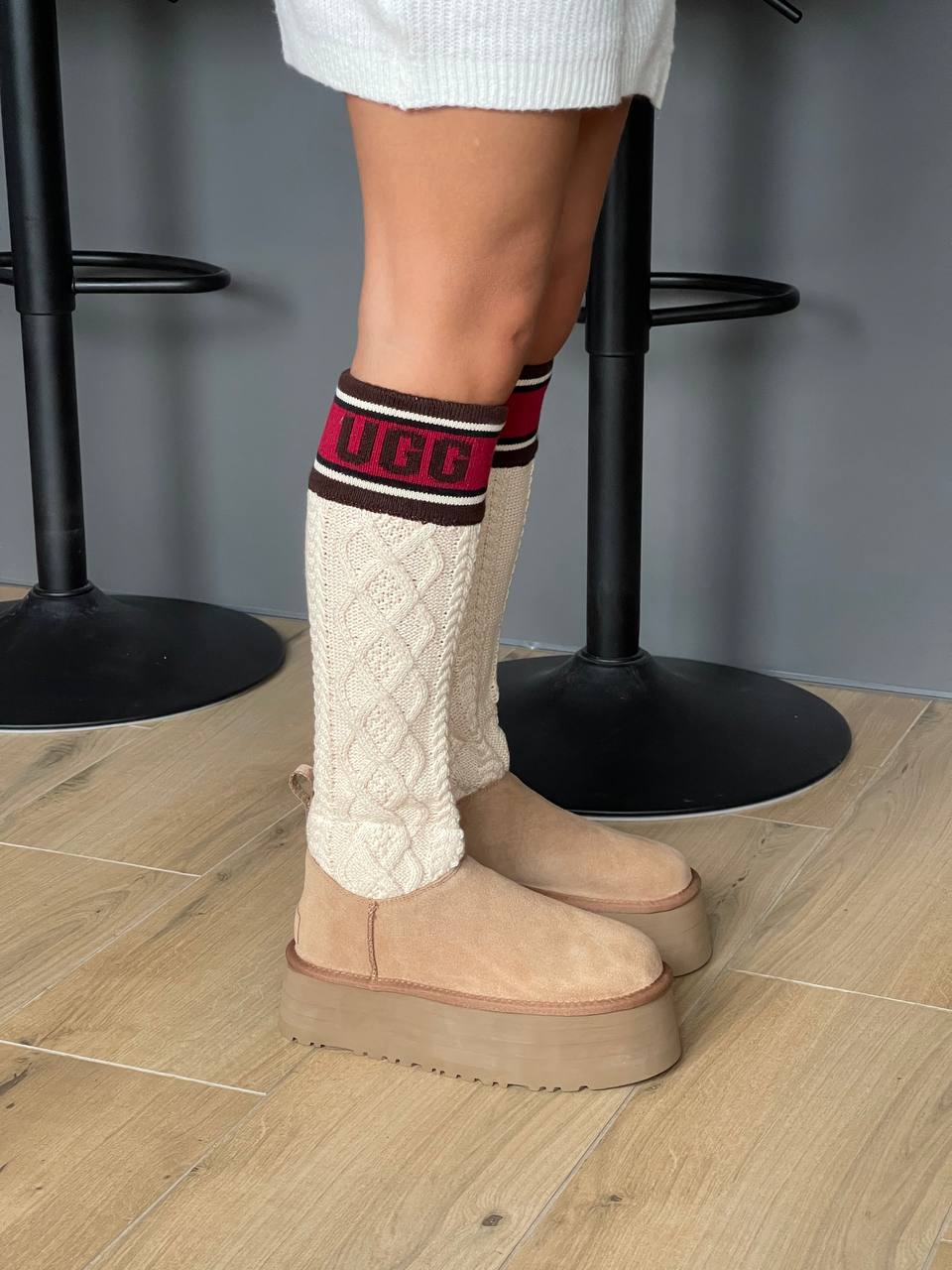 Classic Sweater Letter Boot Chestnut - oceanhype - 