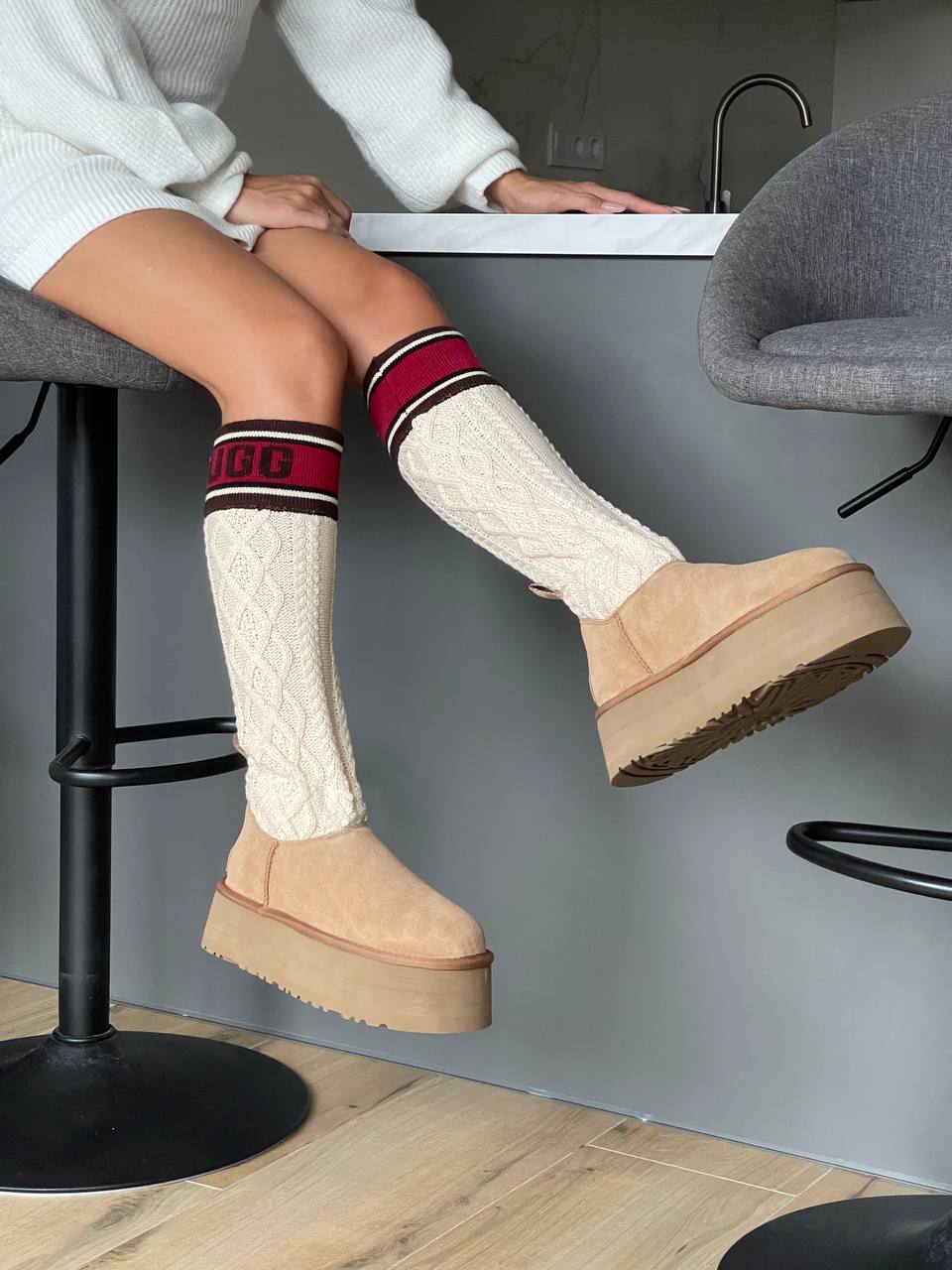 Classic Sweater Letter Boot Chestnut - oceanhype - 
