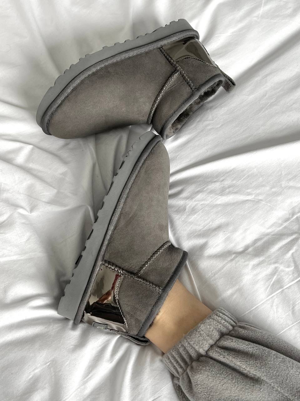 UGG Classic Ultra Mini Gray Lacquer - oceanhype - 