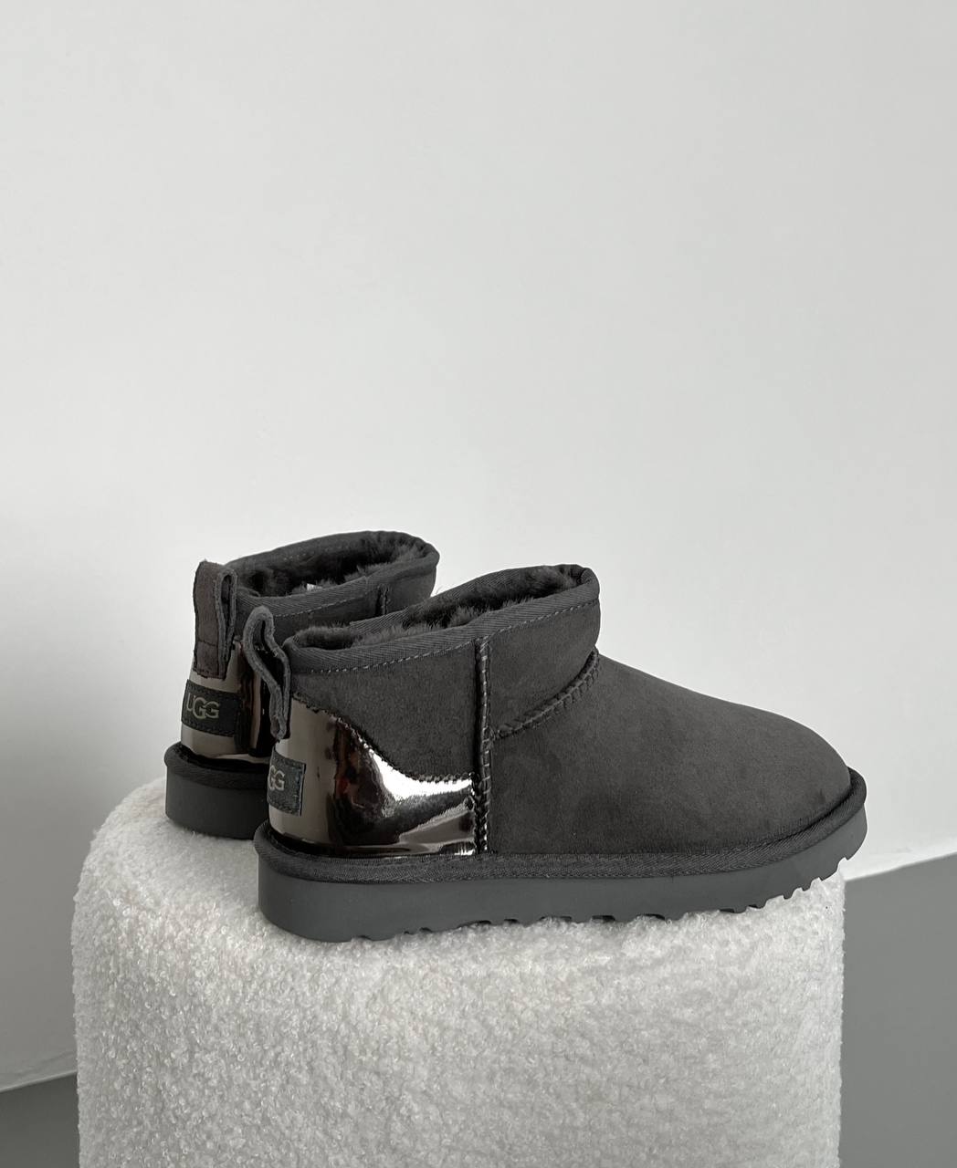 UGG Classic Ultra Mini Gray Lacquer - oceanhype - 