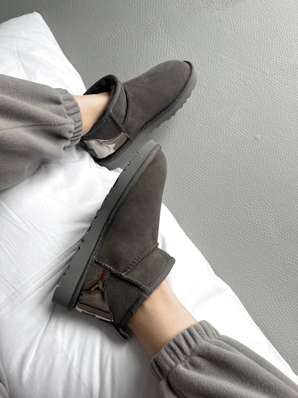 UGG Classic Ultra Mini Gray Lacquer - oceanhype - 
