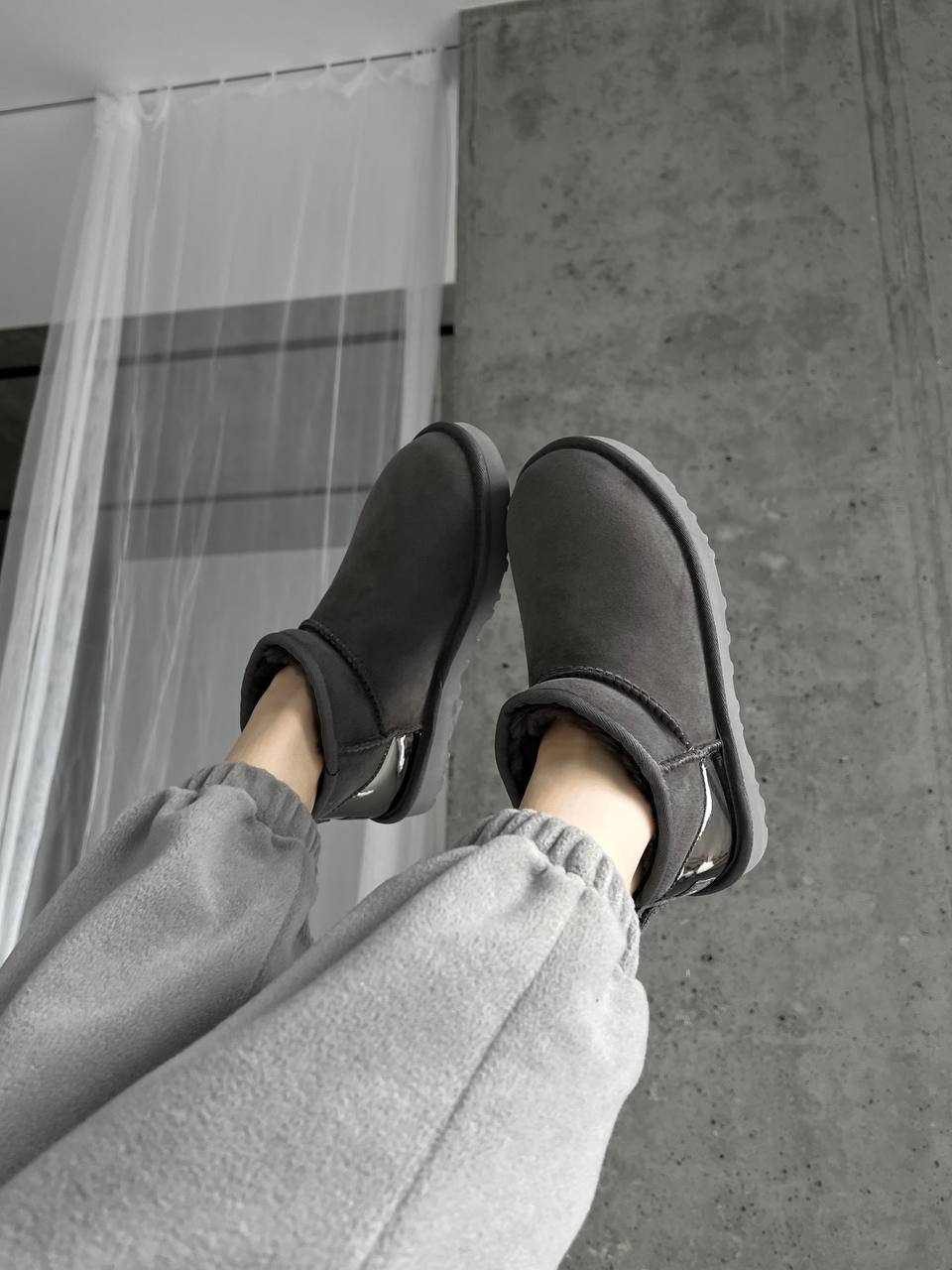 UGG Classic Ultra Mini Gray Lacquer - oceanhype - 