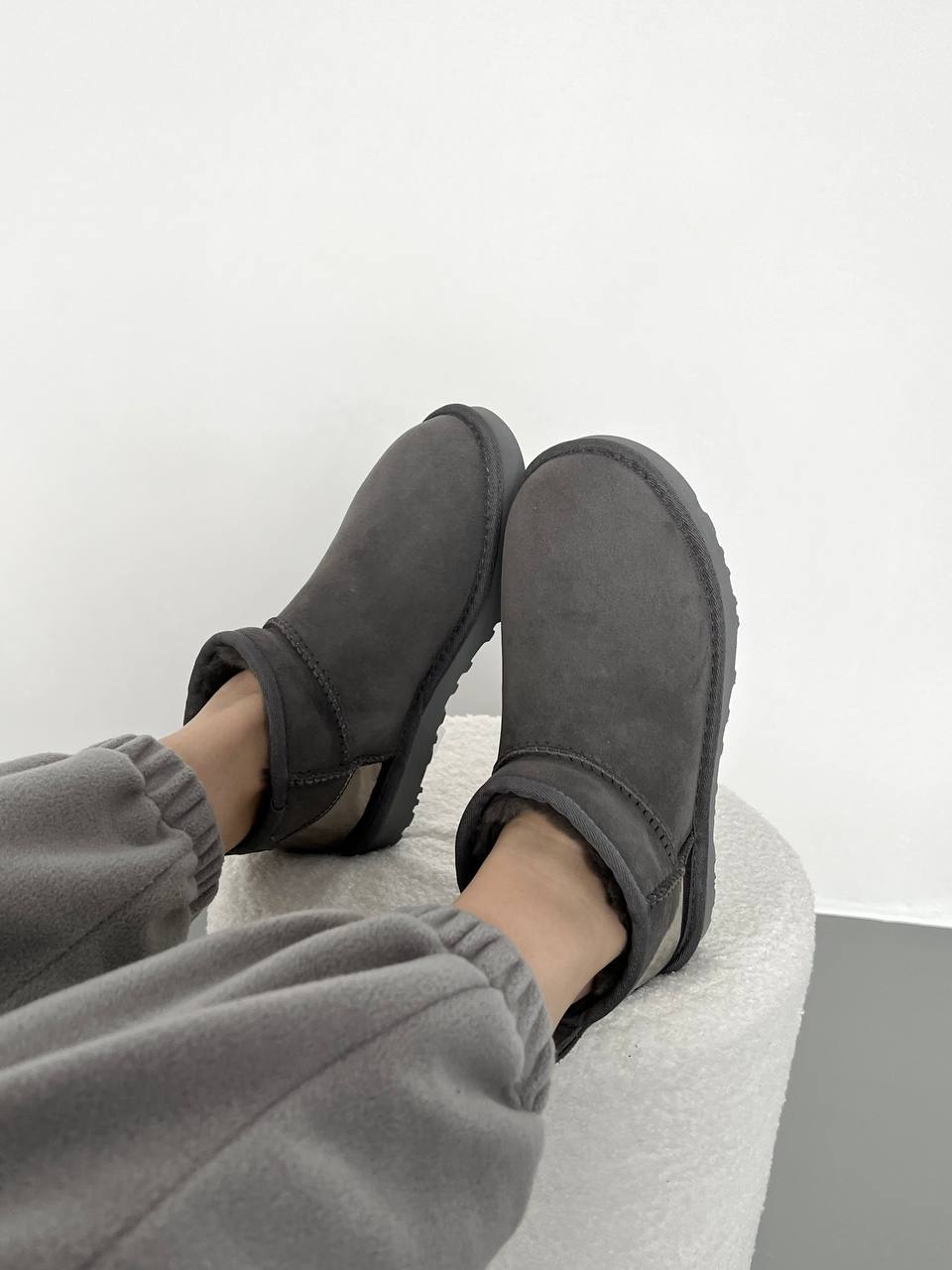 UGG Classic Ultra Mini Gray Lacquer - oceanhype - 