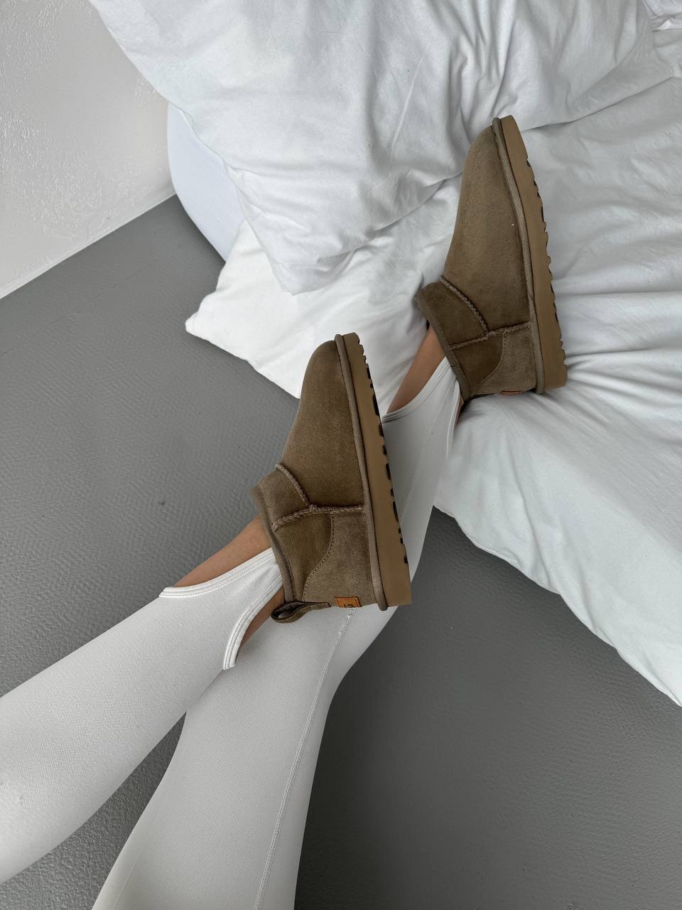 UGG Classic Ultra Mini Antilope - oceanhype - 