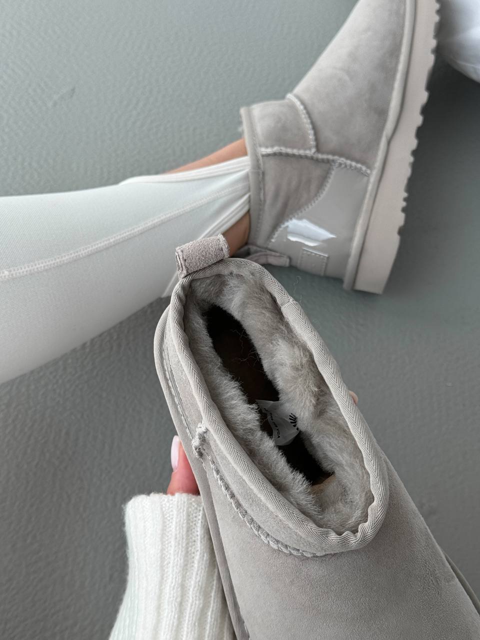UGG Classic Ultra Mini Light Grey Lacquer - oceanhype - 