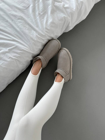 UGG Classic Ultra Mini Light Grey Lacquer - oceanhype - 