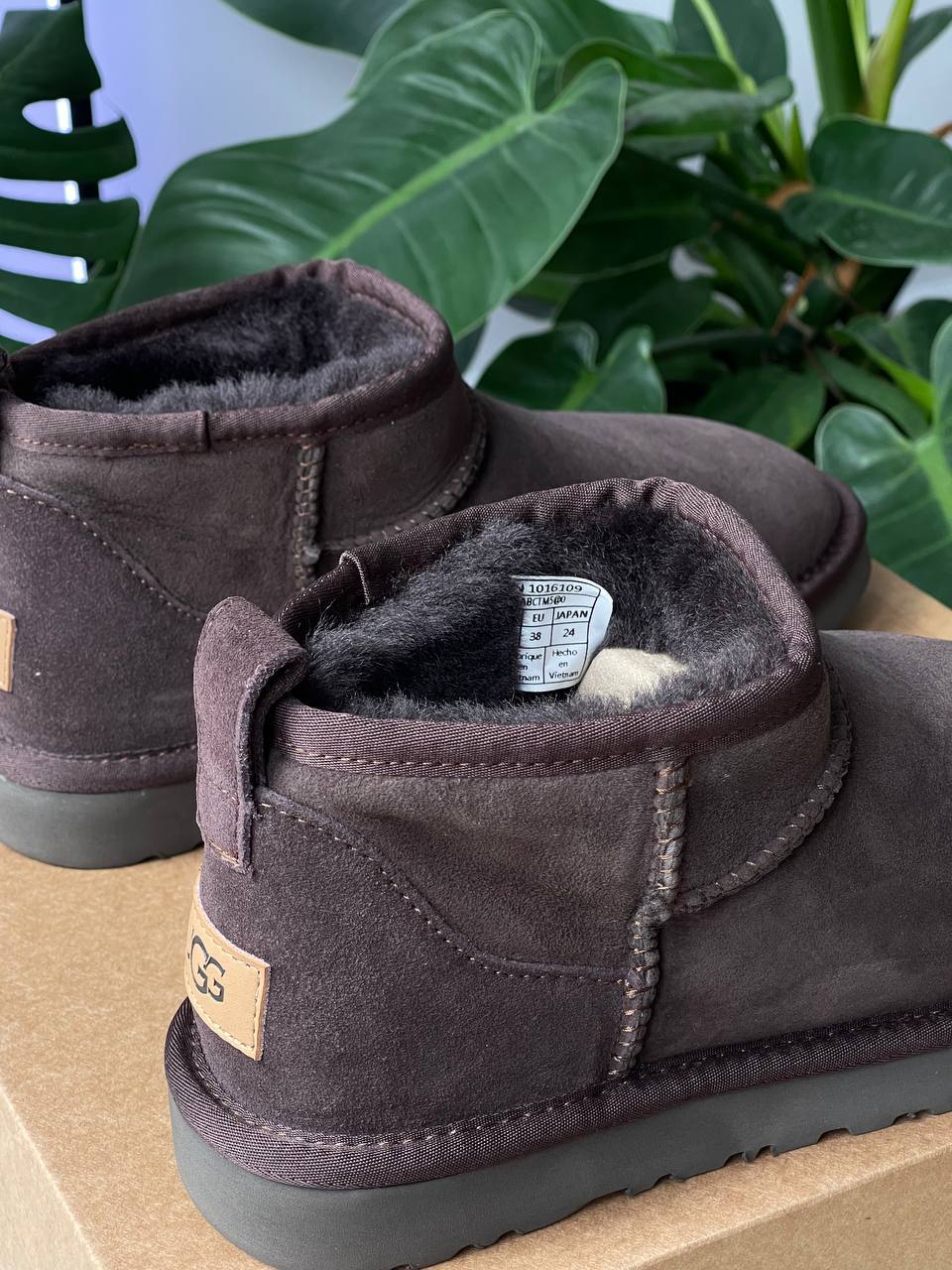 UGG Classic Ultra Mini Brown - oceanhype - 