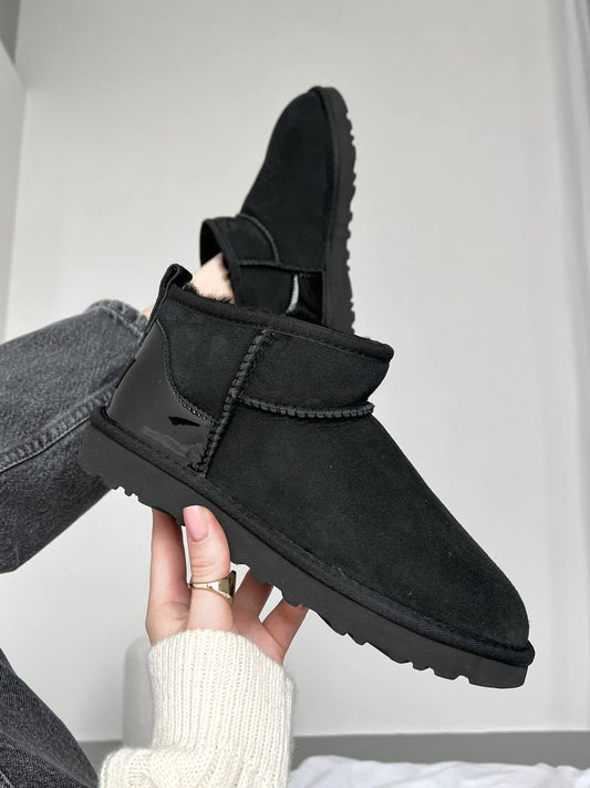UGG Ultra Mini Black Lacquer - oceanhype - 