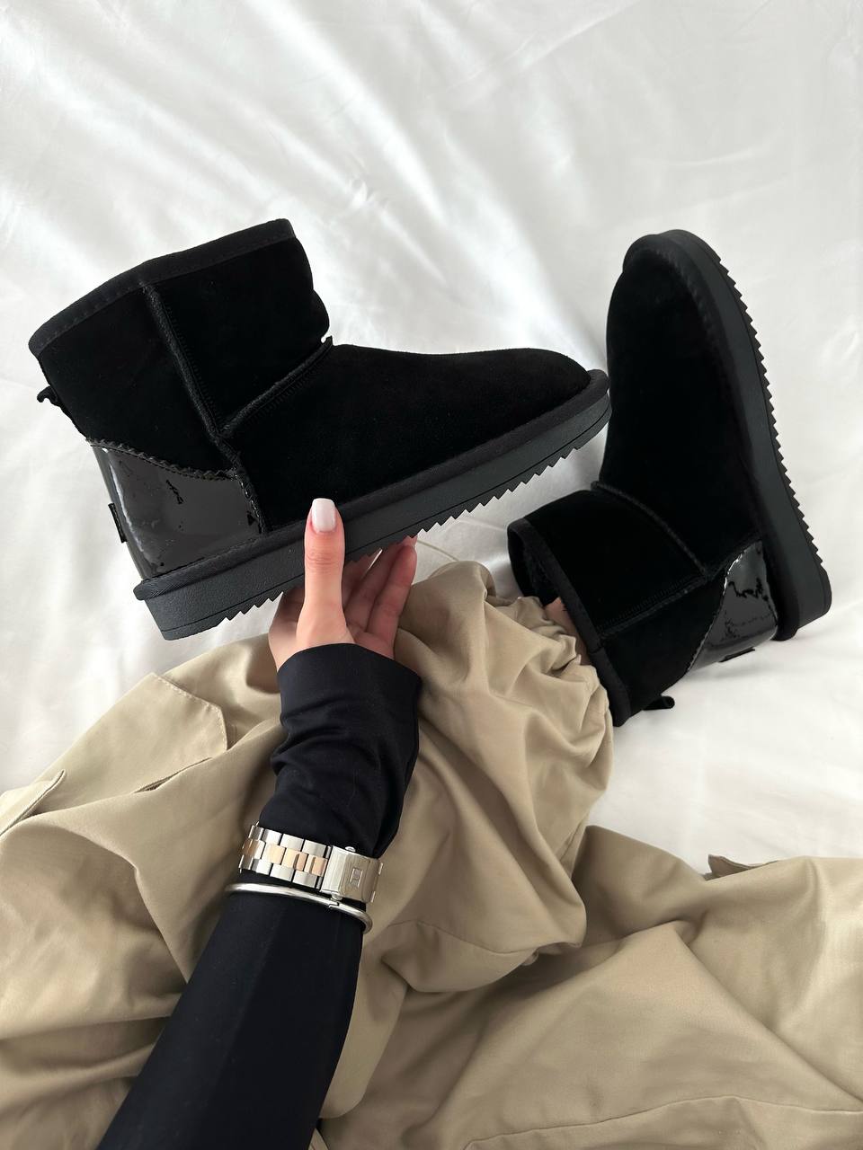 UGG Classic Mini Black Metallic - oceanhype - 