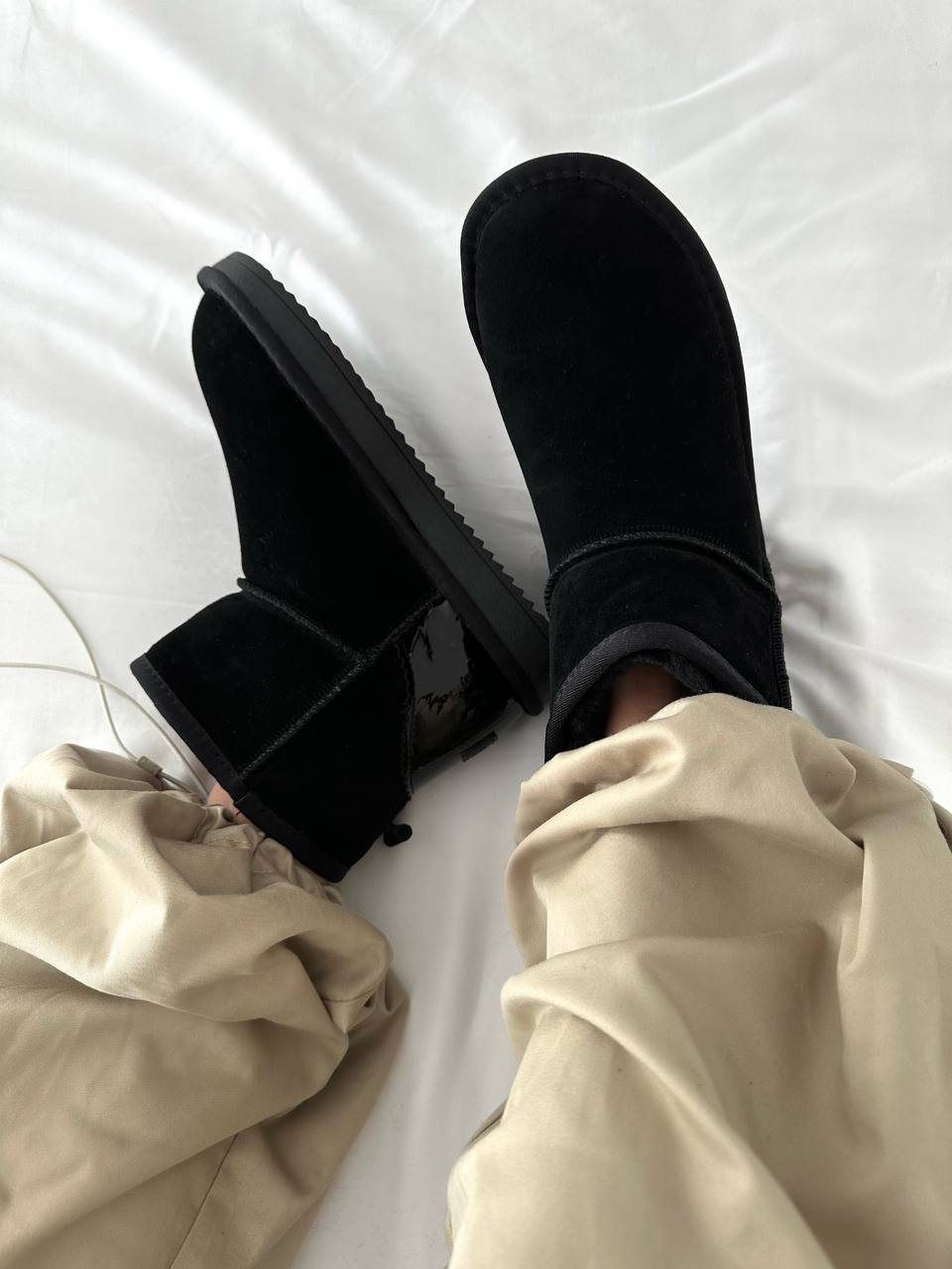 UGG Classic Mini Black Metallic - oceanhype - 
