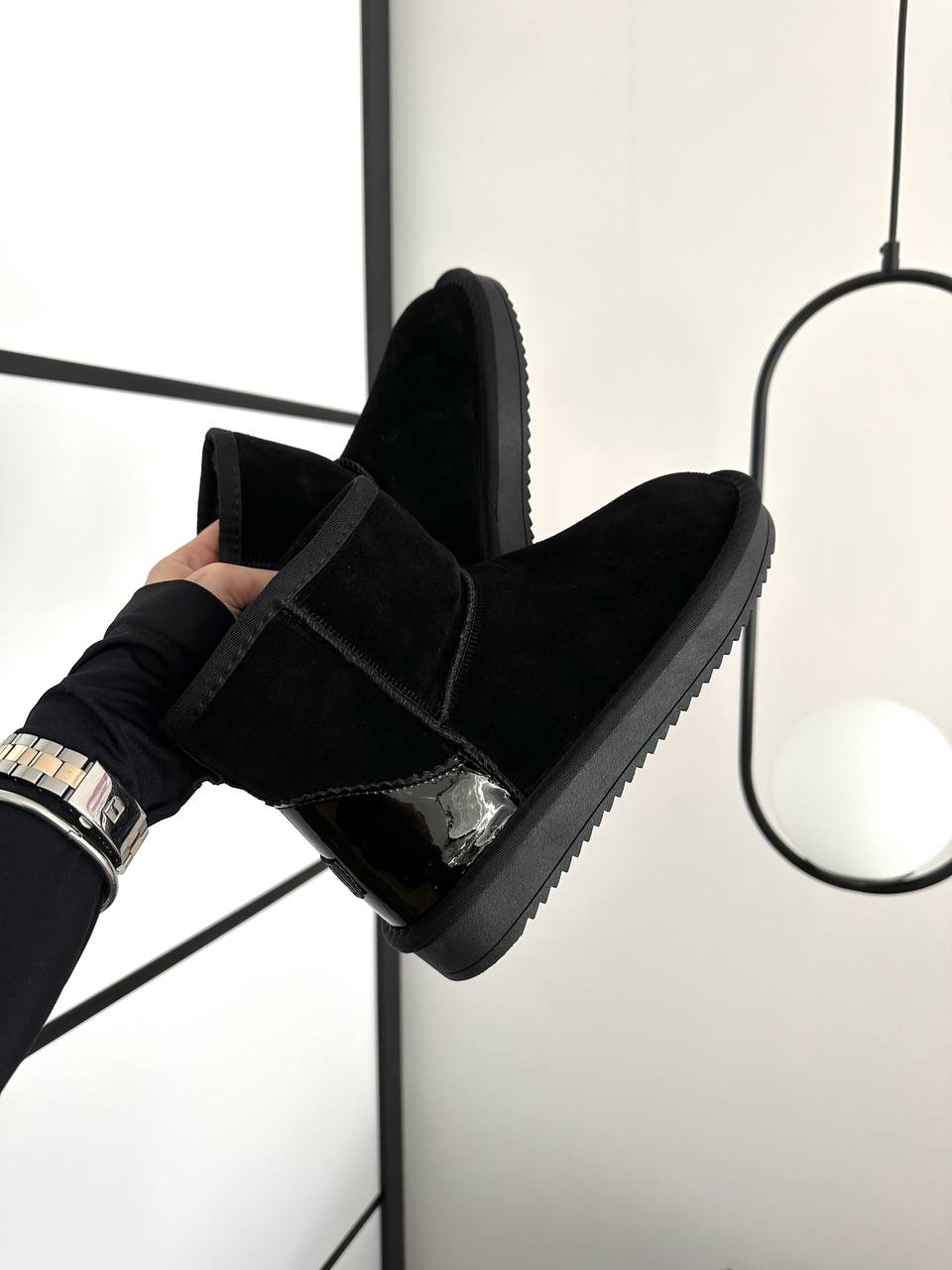 UGG Classic Mini Black Metallic - oceanhype - 