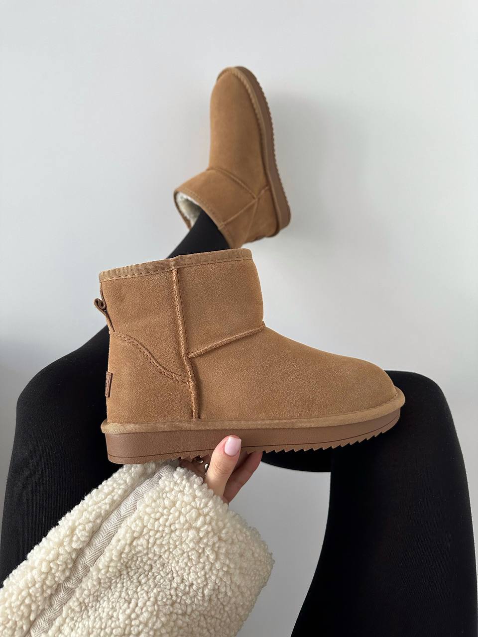 UGG Classic Mini Brown - oceanhype - 
