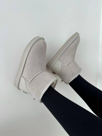 UGG Classic Mini Light Grey Lacquer - oceanhype - 