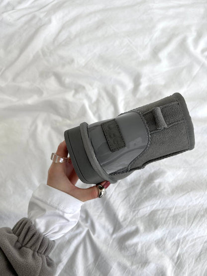 UGG Classic Mini Light Grey Lacquer - oceanhype - 