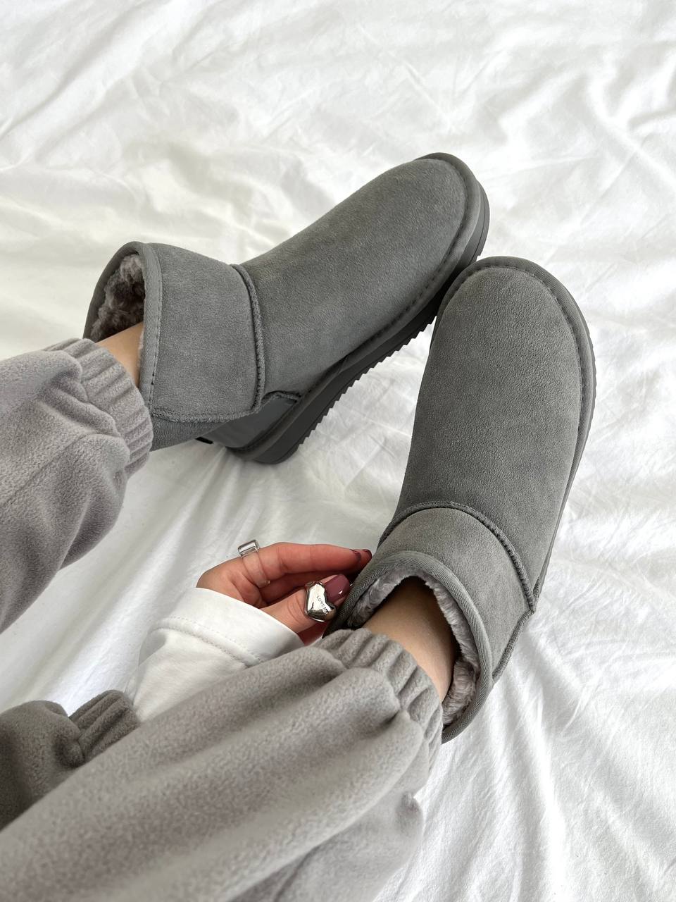 UGG Classic Mini Light Grey Lacquer - oceanhype - 