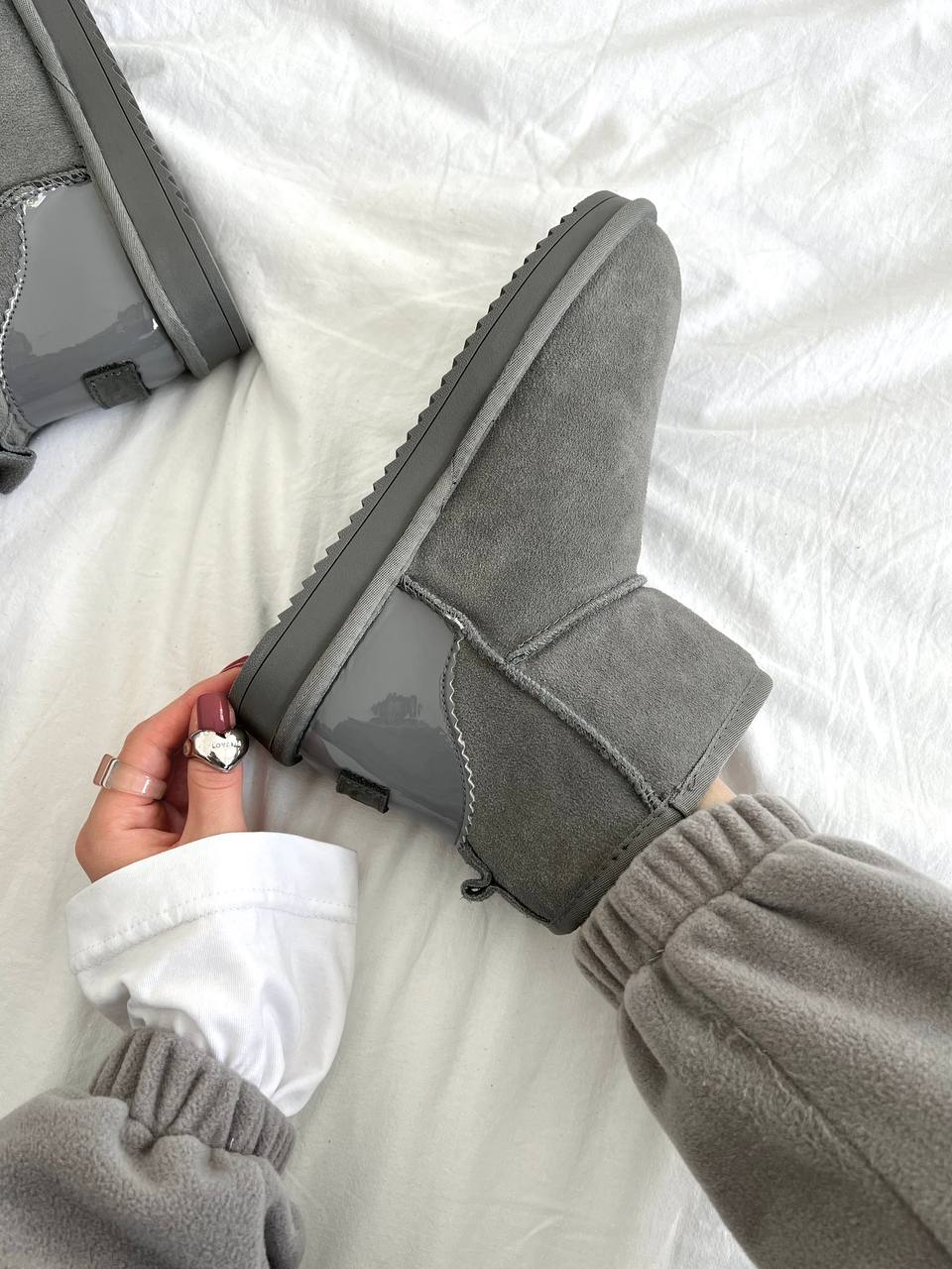 UGG Classic Mini Light Grey Lacquer - oceanhype - 