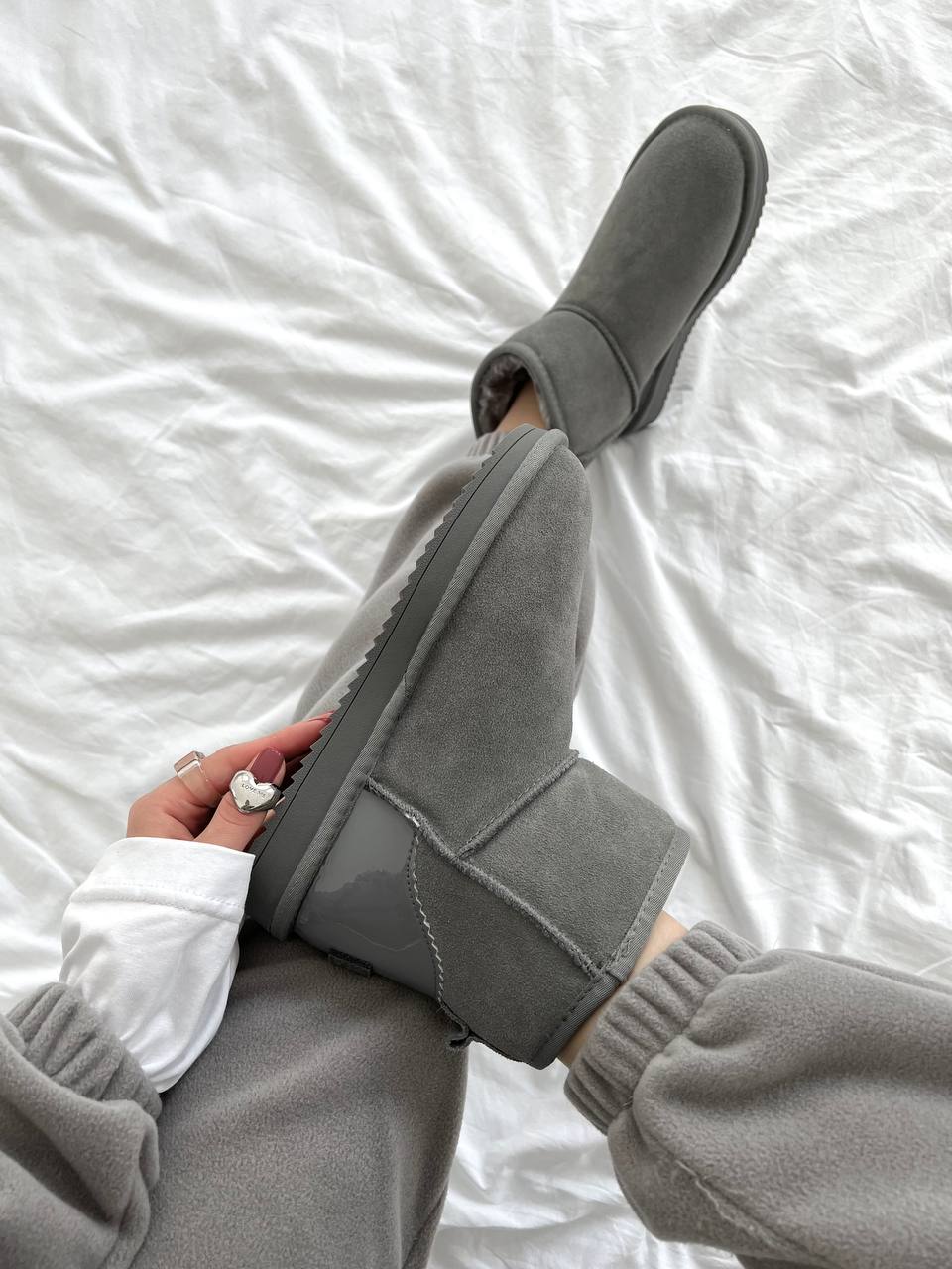 UGG Classic Mini Light Grey Lacquer - oceanhype - 