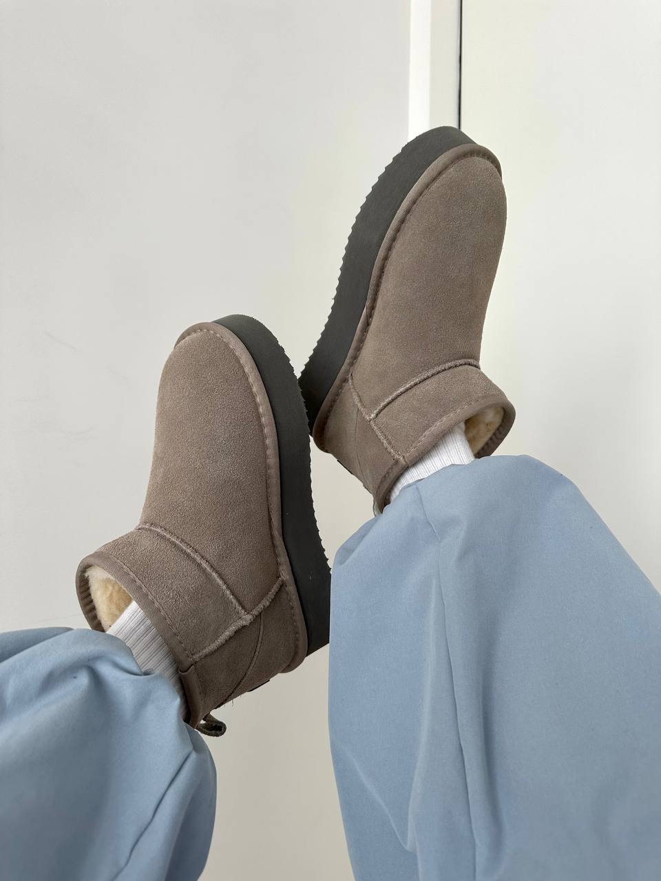 UGG Classic Ultra Mini Platform Khaki - oceanhype - 