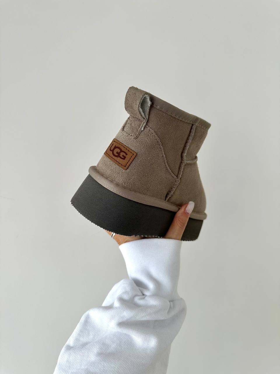UGG Classic Ultra Mini Platform Khaki - oceanhype - 
