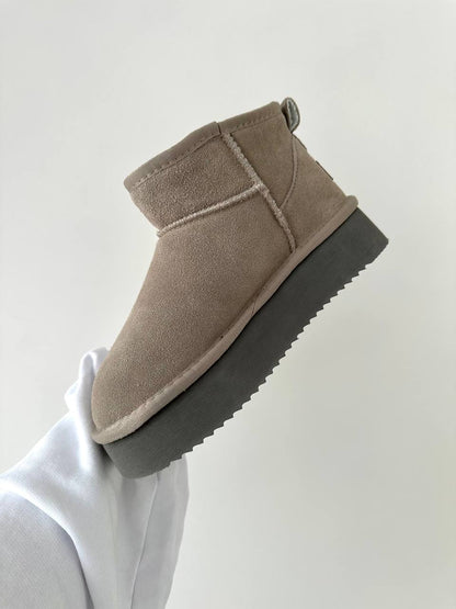 UGG Classic Ultra Mini Platform Khaki - oceanhype - 