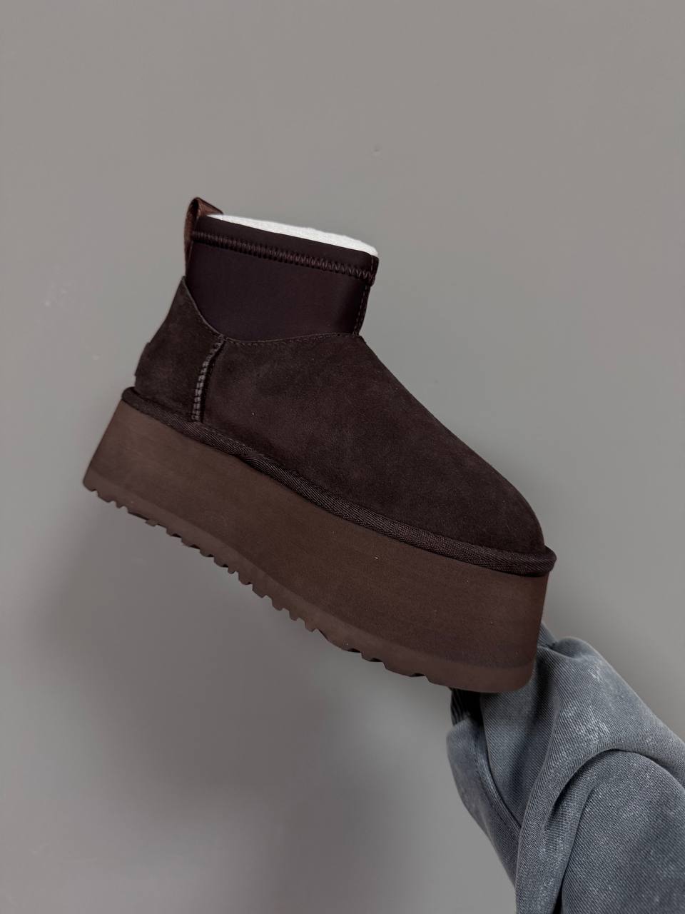 UGG Classic Mini Dipper Chocolate - oceanhype - 
