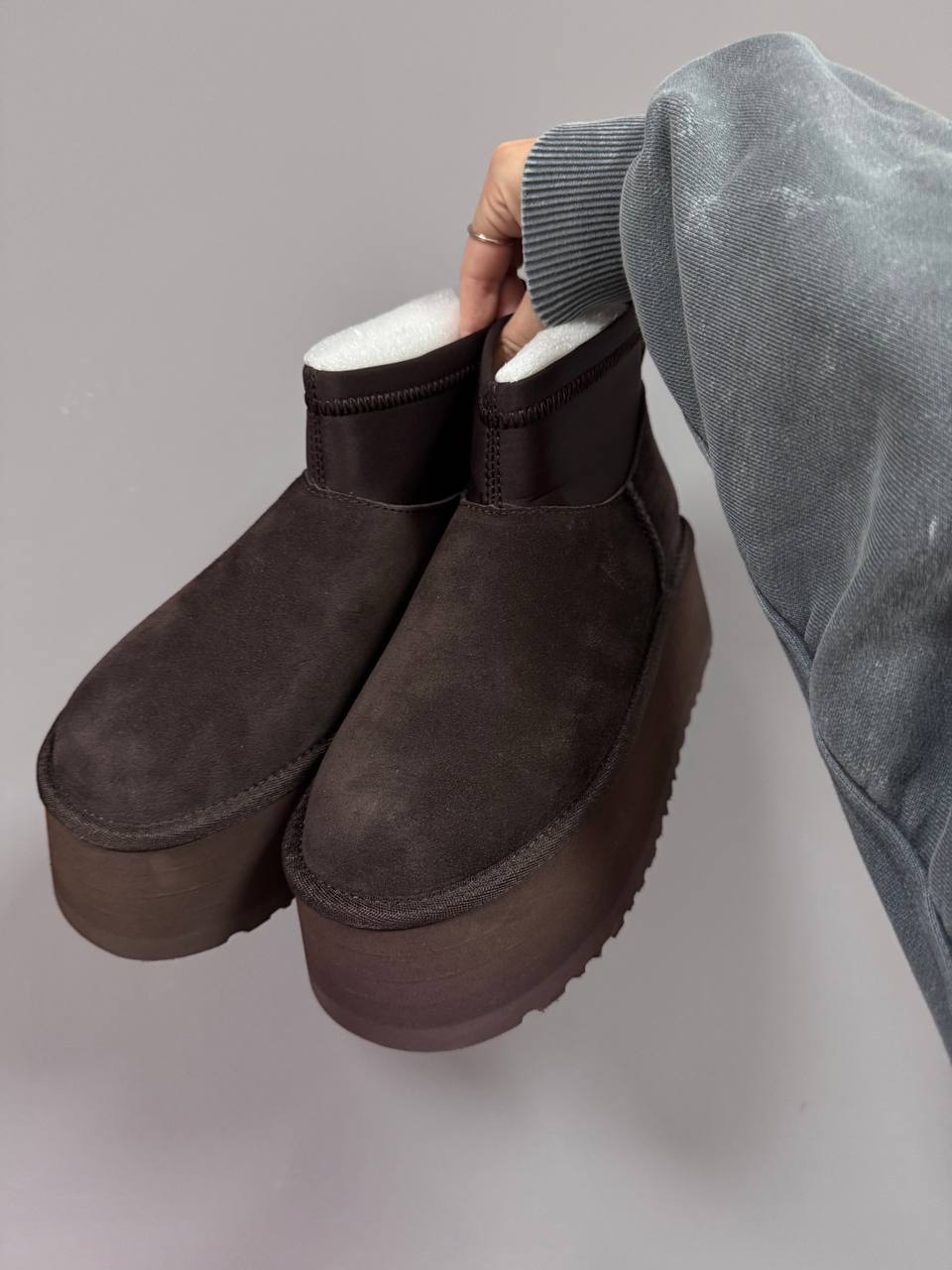 UGG Classic Mini Dipper Chocolate - oceanhype - 