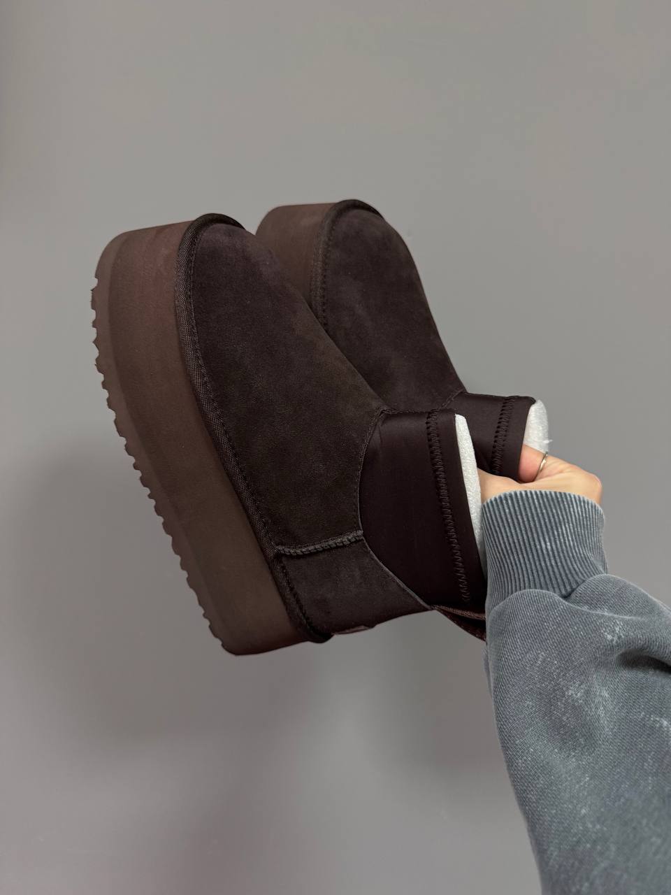 UGG Classic Mini Dipper Chocolate - oceanhype - 