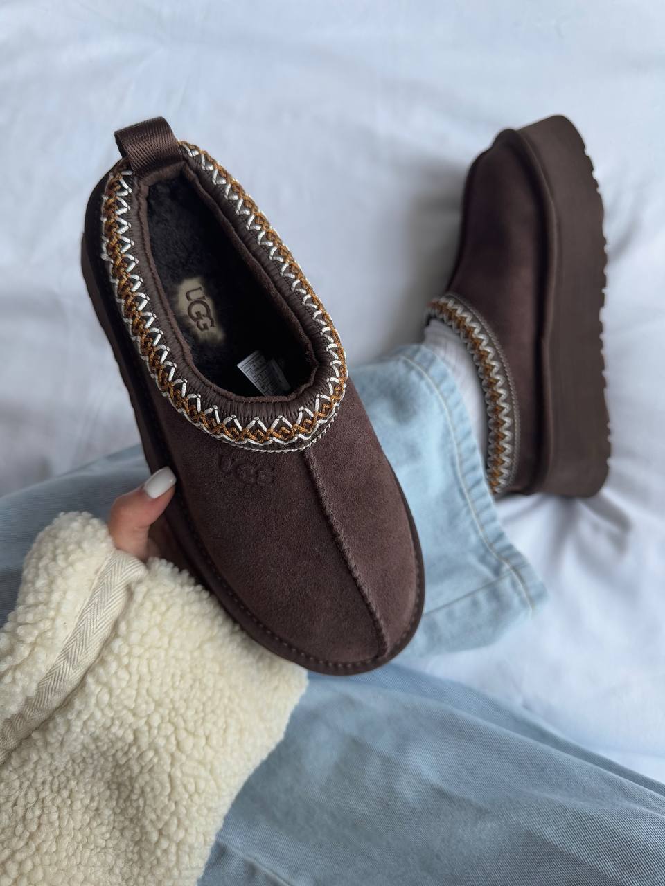 UGG Tasman Platform Slippers Chocolate - oceanhype - 