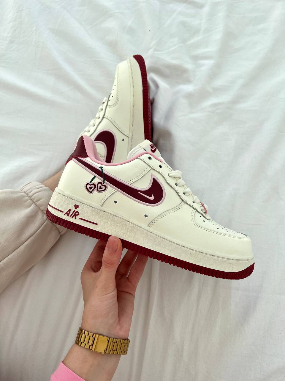 Nike Air Force 1 Low Valentine's Day - oceanhype - 