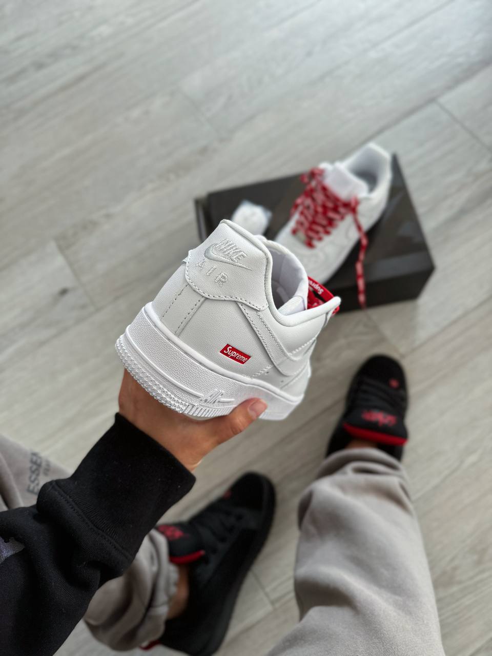 Nike Air Force 1 Low Supreme White - oceanhype - 