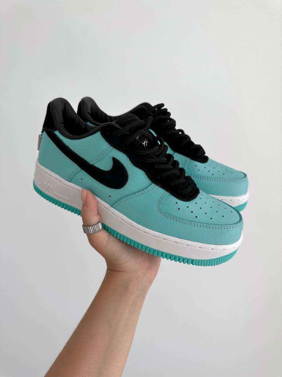 Nike Air Force 1 Low Tiffany & Co - oceanhype - 