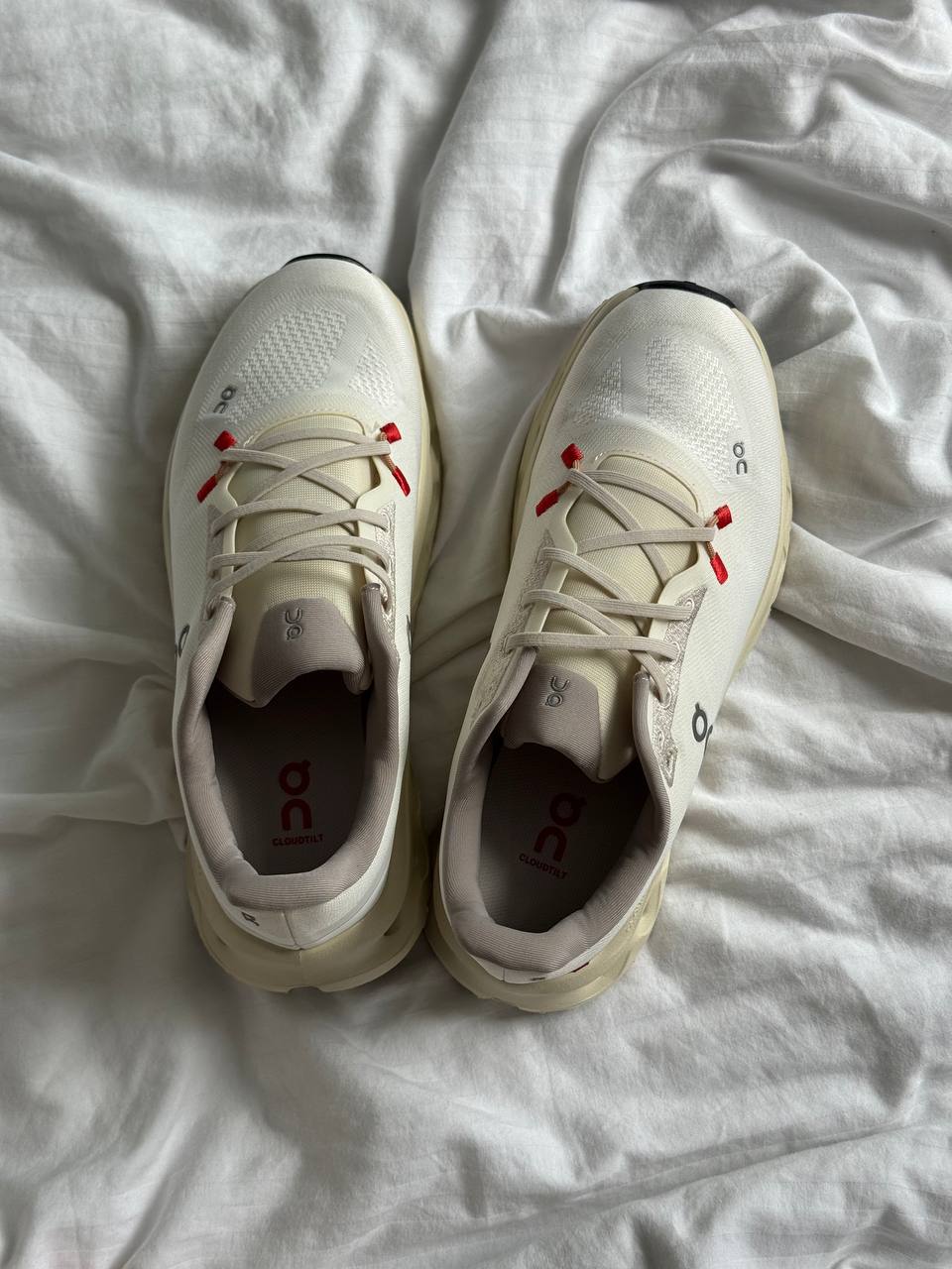 On Loewe x Cloudtilt White Beige - oceanhype - 