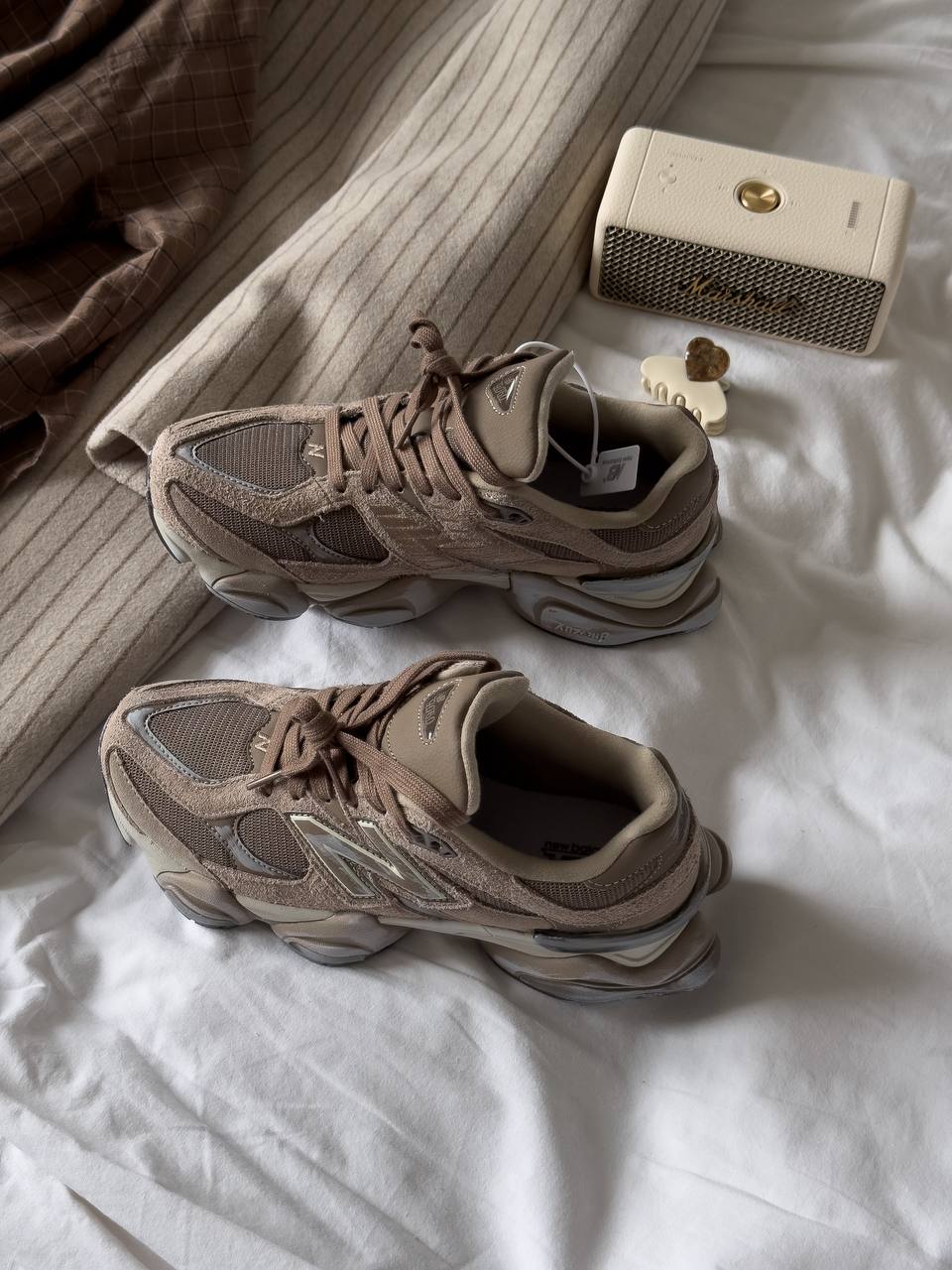 New Balance 9060 Mushroom - oceanhype - 