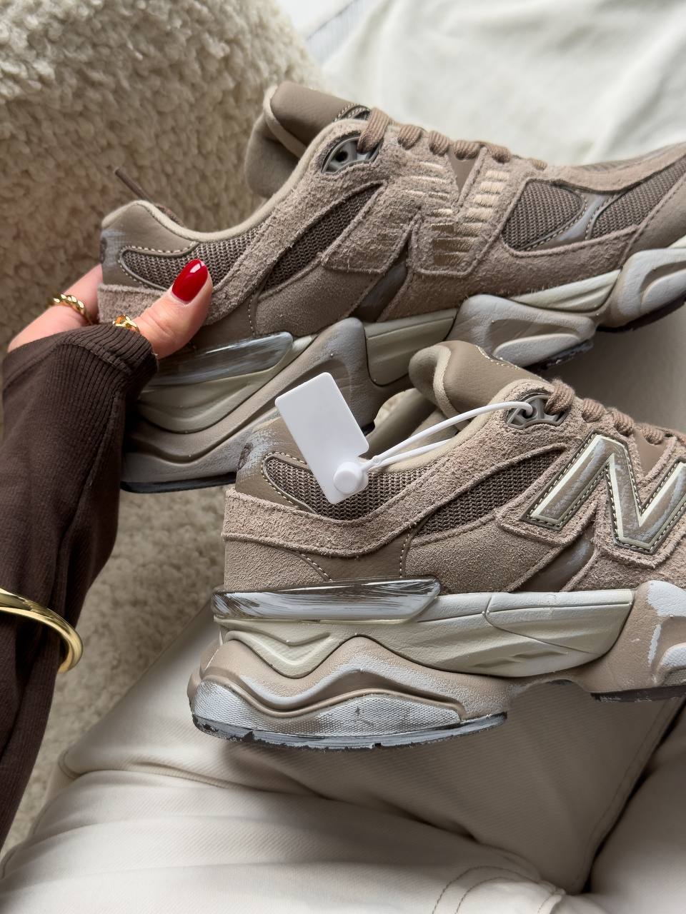 New Balance 9060 Mushroom - oceanhype - 