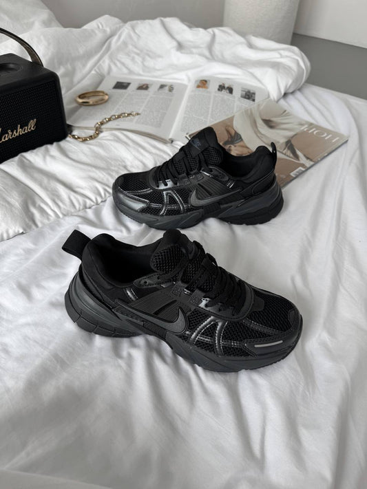 Nike V2K Run Black Dark Smoke Grey - oceanhype - 