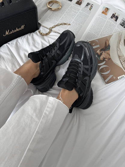Nike V2K Run Black Dark Smoke Grey - oceanhype - 