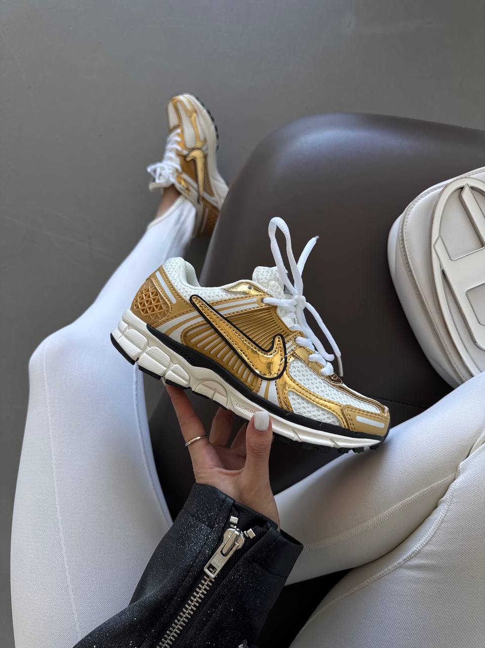 Nike Zoom Vomero 5 Gold White - oceanhype - 