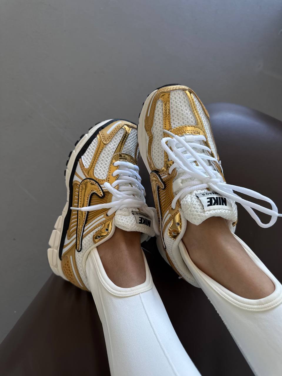 Nike Zoom Vomero 5 Gold White - oceanhype - 
