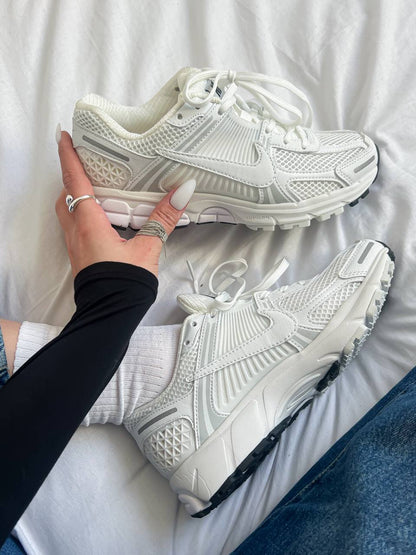 Nike Zoom Vomero 5 White - oceanhype - 