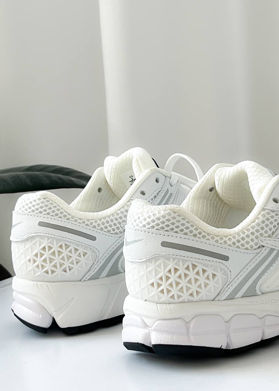Nike Zoom Vomero 5 White - oceanhype - 