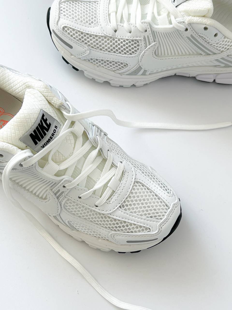 Nike Zoom Vomero 5 White - oceanhype - 