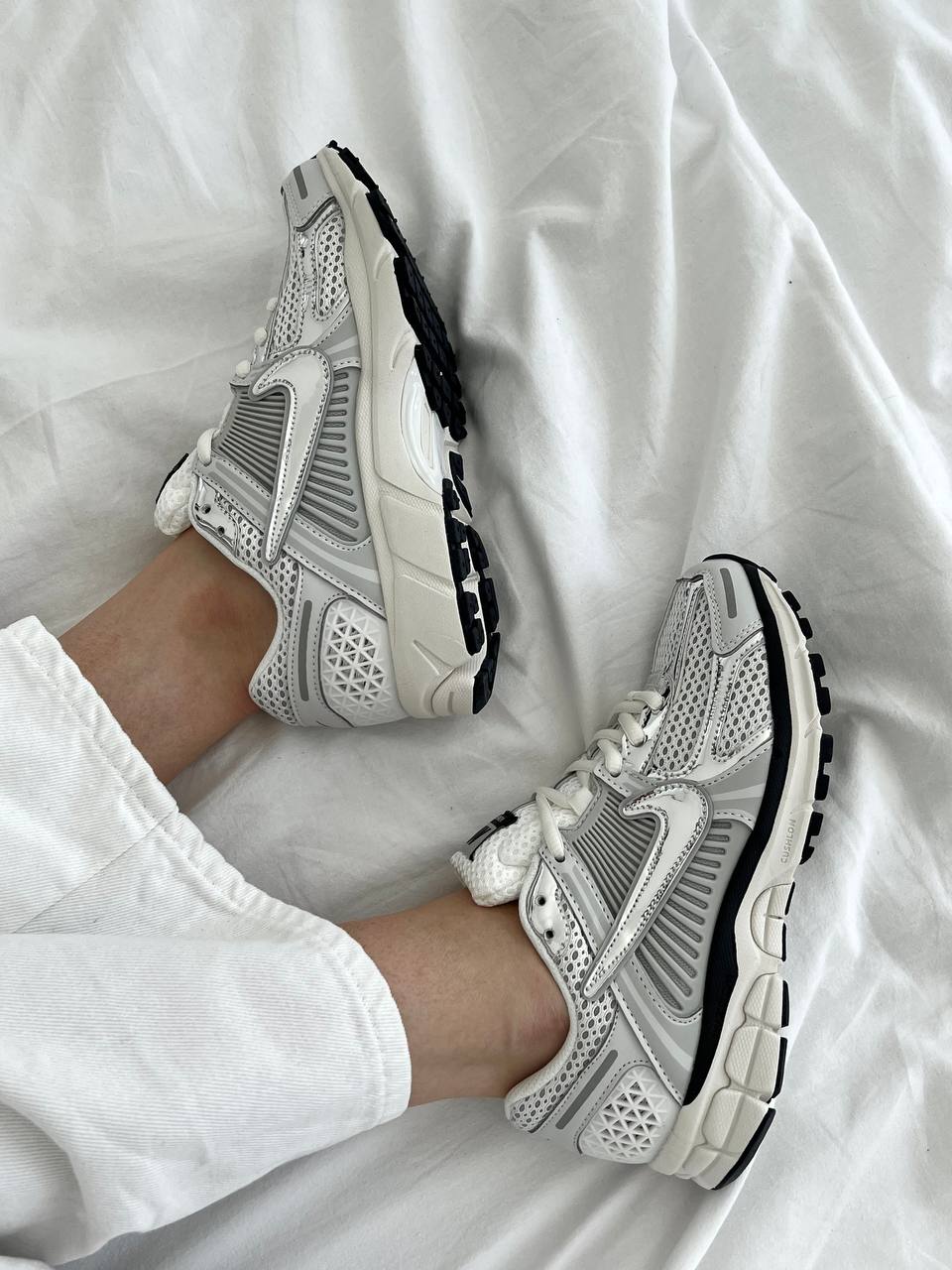 Nike Zoom Vomero 5 Photon Dust Metallic Silver - oceanhype - 
